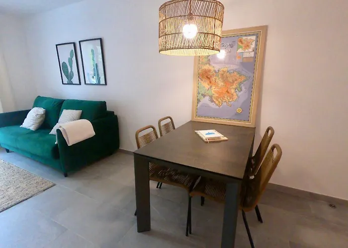 Nuevo En El Centro Con Garaje Apartmán