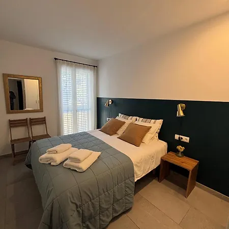 Nuevo En El Centro Con Garaje Apartamento *