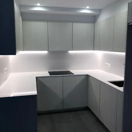 Nuevo En El Centro Con Garaje Apartment